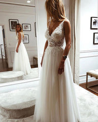 Tulle Lace A-Line V-Neck Bridal Gown with Built-in Bra