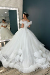 Elegant Lace & Tulle Two-Piece Wedding Dress with Short Sleeves