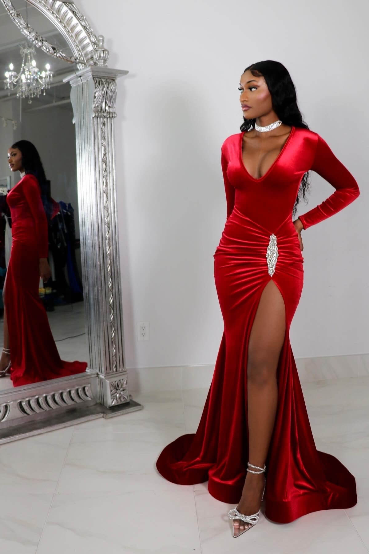 Elegant Red Long-Sleeve Prom Gown with High Slit and Pleated Details