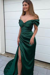Elegant Dark Green Sweetheart Mermaid Prom Dress, Off-Shoulder Beaded Gown with Front Split