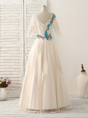 Elegant Lace Applique Tulle Long Prom Dress Light Champagne Bridesmaid Gown