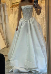 Elegant A-Line Strapless Satin Wedding Dresses with Beads and Lace