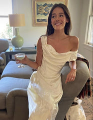 Elegant Long Prom Evening Dress Satin Sleeveless Wedding Gown