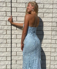 Elegant Sky Blue Mermaid Prom Dress: Sleeveless, Sweetheart Neckline, High Slit