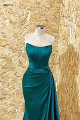 Gorgeous Dark Green Strapless Mermaid Prom Dress with Pleated Ruffles