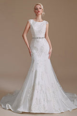 Elegant Mermaid Jewel Neck Long Wedding Dress with Tulle Lace and Beaded Waist