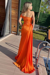 Elegant Orange One-Shoulder Mermaid Prom Dress with Beaded Ruffles and Split