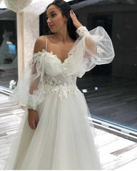 Elegant A-Line Off-Shoulder Long Sleeve Lace Appliques Tulle Wedding Dress