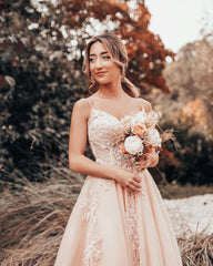 Elegant A-Line Spaghetti Strap Tulle Lace Long Wedding Bridal Dress