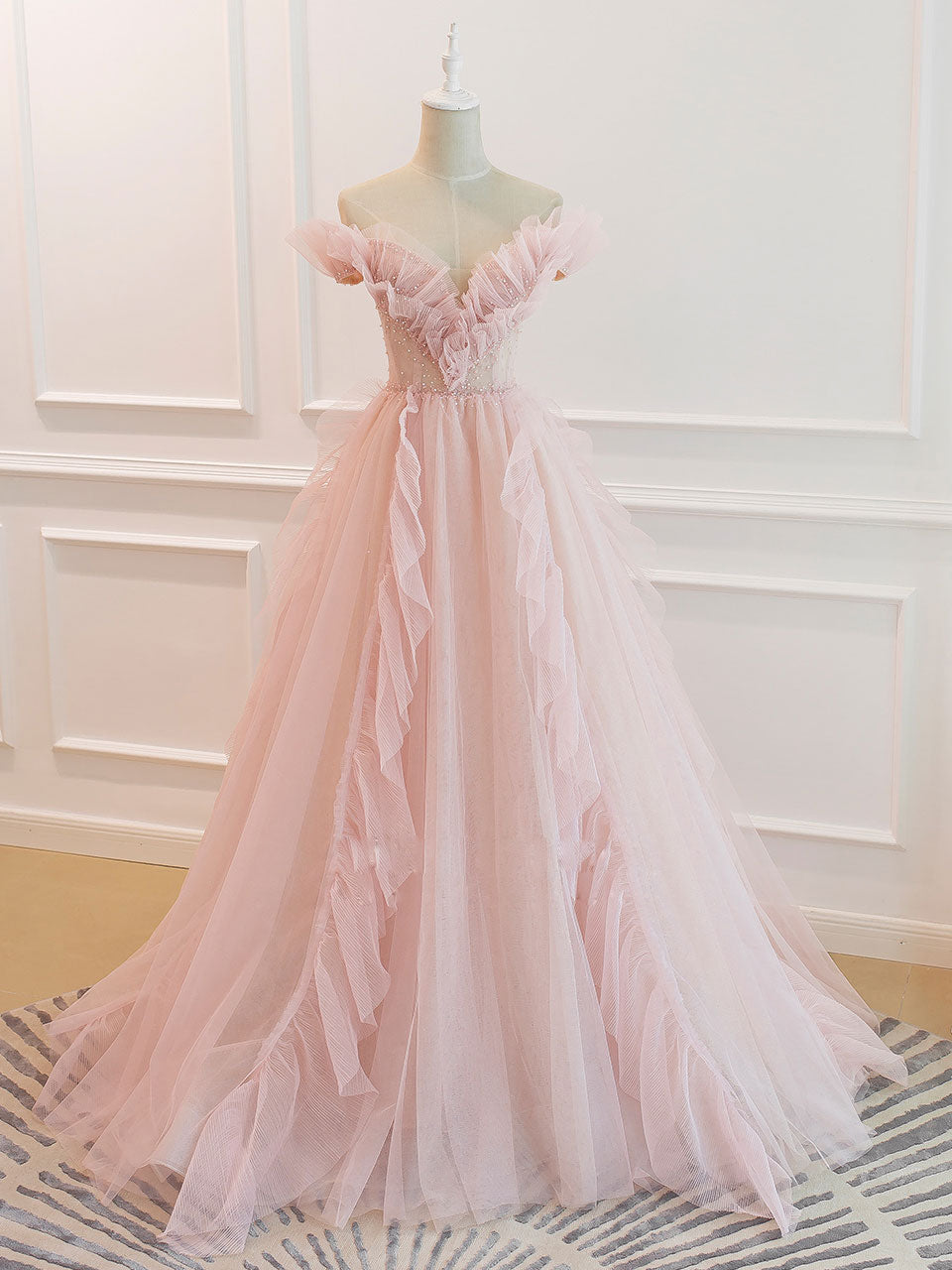 Pink Off Shoulder Tulle Prom Dress for Women's Evening Wear