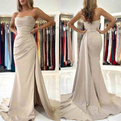 Elegant Strapless Mermaid Evening Dress with Split - Formal Occasion Gown
