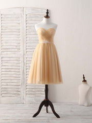 Elegant Champagne Tulle Short Prom Dress, Chic Bridesmaid Gown for Special Occasions