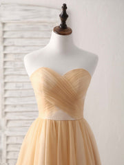 Elegant Champagne Tulle Short Prom Dress, Chic Bridesmaid Gown for Special Occasions