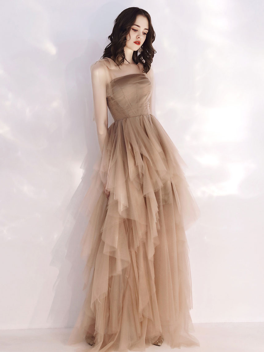 Elegant Champagne Tulle Long Evening Prom Dress with Flowing Silhouette