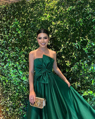 Green Satin A-Line Prom Dress Sleeveless Built-In Bra Zipper