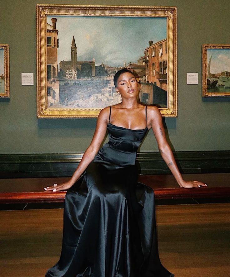 Black Satin Sleeveless Prom Dress with Built-In Bra and Zipper