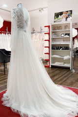Elegant Sweetheart A-Line Wedding Dress with Sleeves, Tulle, Appliques & Beadings