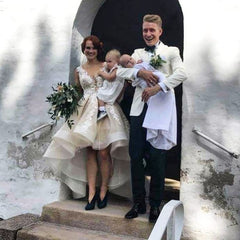 Elegant Off-the-Shoulder Lace Appliqued Tulle Ball Gown Wedding Dress