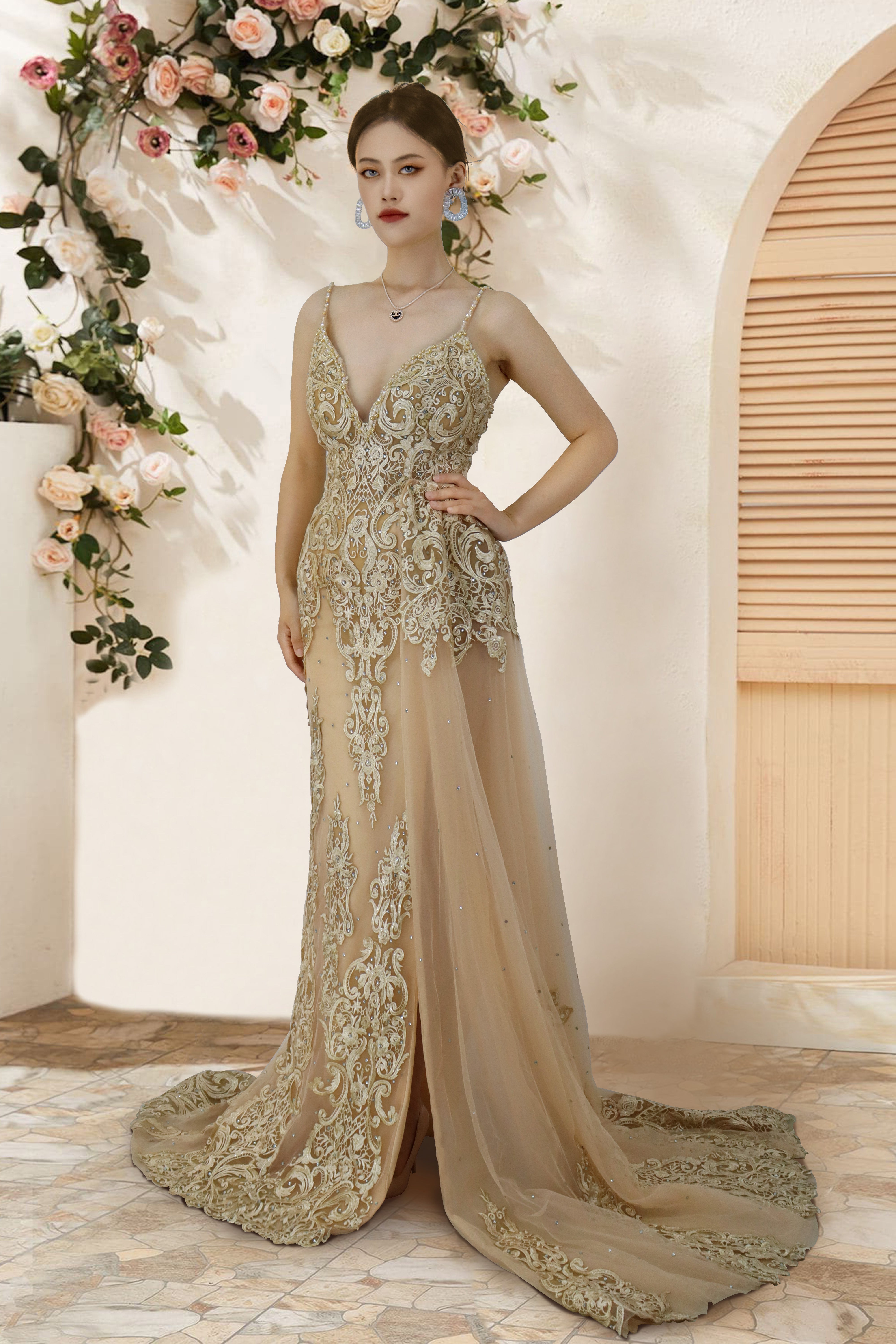 Boho Beach Spaghetti Strap Sleeveless Long Prom Dress with Appliques