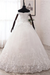 Off-The-Shoulder Ball Gown Tulle Wedding Dress with Delicate Lace Appliques