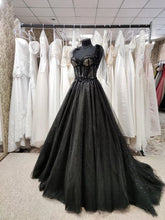 Elegant Black Wedding Dress with Beaded Lace Appliques - Stunning Bridal Gown