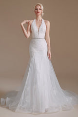 Elegant Mermaid Halter Tulle Wedding Gown with Lace Appliques and Floor-Length Design