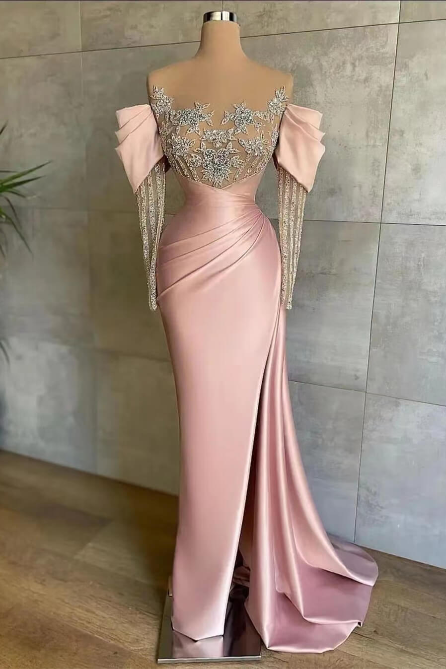 Elegant Pink Off-Shoulder Mermaid Prom Dress with Beaded Appliques & Front Slit