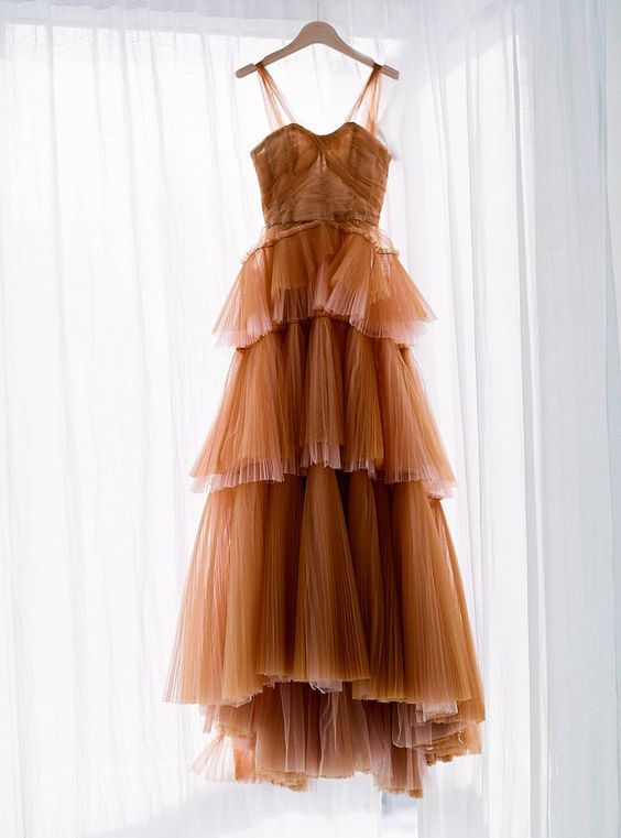 Brown Tulle Ball Gown Prom Dress Lace-Up Sleeveless Full Skirt