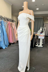 Elegant White Off-the-Shoulder Pleated Mermaid Prom Dress with Slit