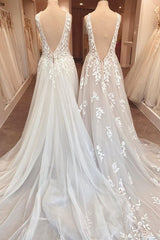 Sweetheart A-Line Wedding Dress Open Back Ruffles with Appliques Lace For Bridal