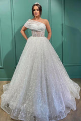 Elegant One Shoulder Tulle Wedding Dress | Sleeveless Princess Bridal Gown