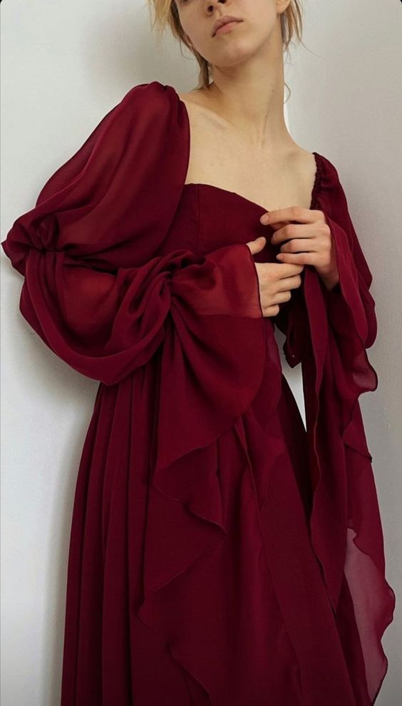 Beautiful Vintage Romantic A-Line Burgundy Prom Evening Dress