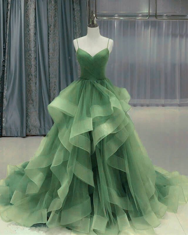 Stunning Sage Green Quinceanera Dresses Organza Ruffles Spaghetti Straps