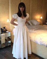 Elegant White A-Line Prom Dress for Women Formal Dance Events