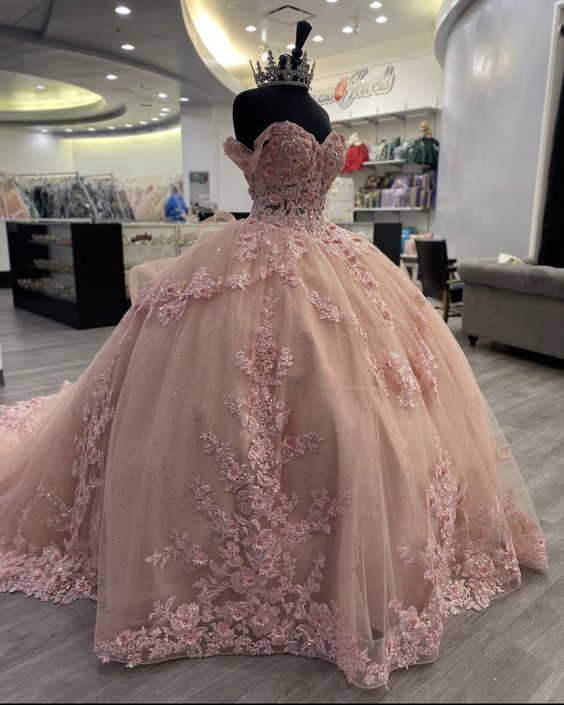 Beautiful Pink Lace Long Prom Ball Gown Sweet 16 Dresses