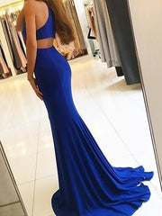 Elegant Royal Blue Mermaid Prom Dress: Sleeveless, Backless, with Flattering Slit