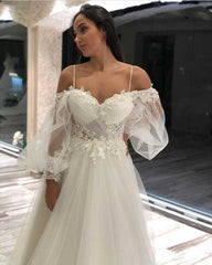 Elegant A-Line Off-Shoulder Long Sleeve Lace Appliques Tulle Wedding Dress