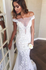 Off-the-Shoulder Sweep Train Mermaid Wedding Dress with Appliques Elegant