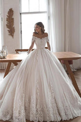 Elegant Long Sleeve Lace and Tulle Ball Gown Wedding Dress