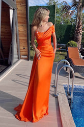 Elegant Orange One-Shoulder Mermaid Prom Dress with Beaded Ruffles and Split