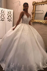 Elegant Spaghetti Strap V-Neck Floor-Length Ball Gown Wedding Dress with Lace Appliques
