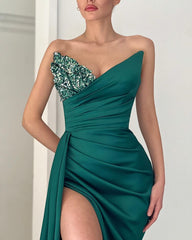 Elegant Emerald V-Neck Mermaid Prom Dress with High Slit