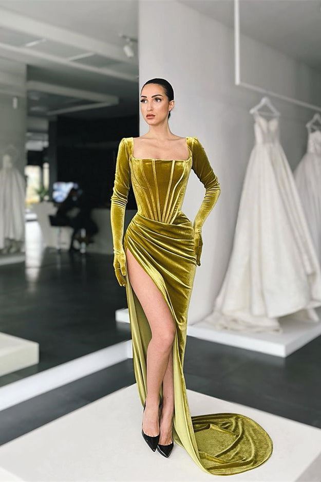Elegant Velvet Long Sleeve Square Neck Prom Dress with High Slit - Custom Fit