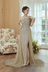 Glittering One-Shoulder Sequin Prom Gown with Elegant Trail Split Design