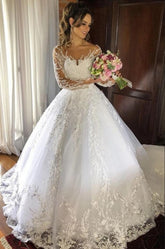 Elegant Princess Tulle Long Sleeve Wedding Dress with Delicate Appliques for Brides