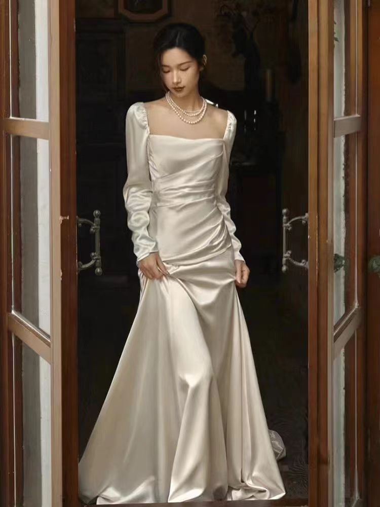 Column Square Neck Long Sleeve Silk Wedding Dress - DollyGown
