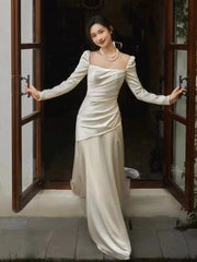 Column Square Neck Long Sleeve Silk Wedding Dress - DollyGown