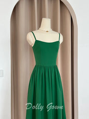 Emerald Green Spaghetti Strap Short Vintage Bridesmaid Dresses - DollyGown