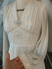Long Sleeves 70s Modest Vintage Wedding Dress - DollyGown
