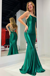 Emerald Green Lace-Up Mermaid Tight Prom Gown - DollyGown